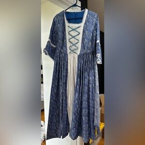 Colonial period girls dress size 16